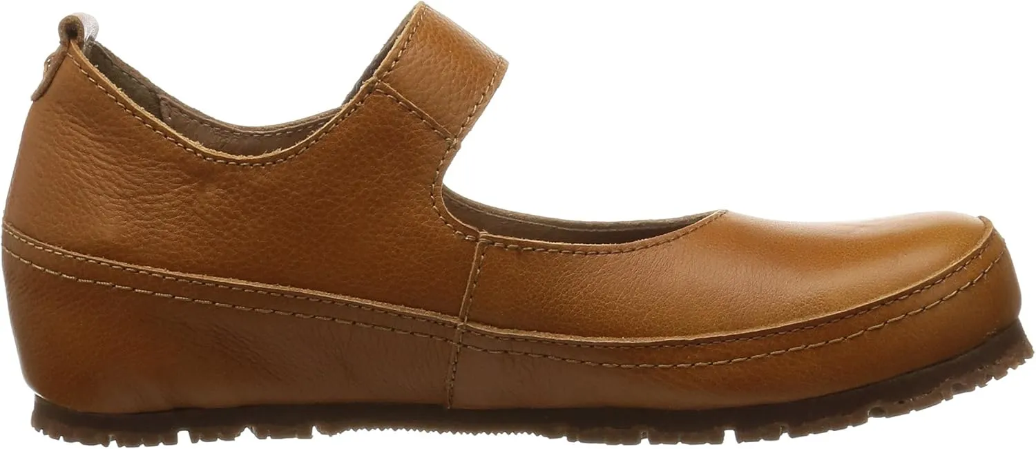 6100 Flat Shoes