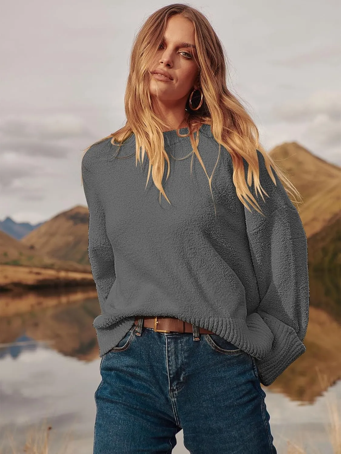 ANRABESS Women's Oversized Crewneck Long Sleeve Fuzzy Knit Casual Chunky Warm 2025 Fall Pullover Sweaters Top Trendy Outfits