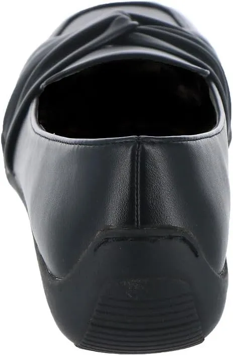 ARRAY Daisy Women's Slip On
