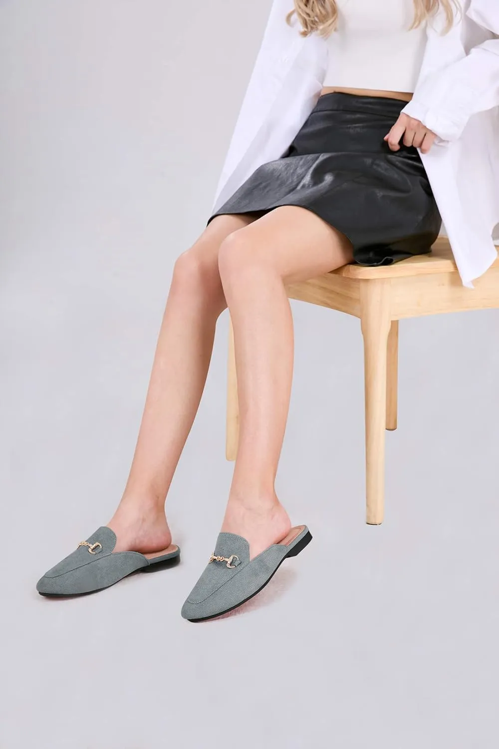 baobeijiadao Womens Closed Round Toe Mules Comfortable Buckle Flats Mules Slip On Backless Loafers for Women