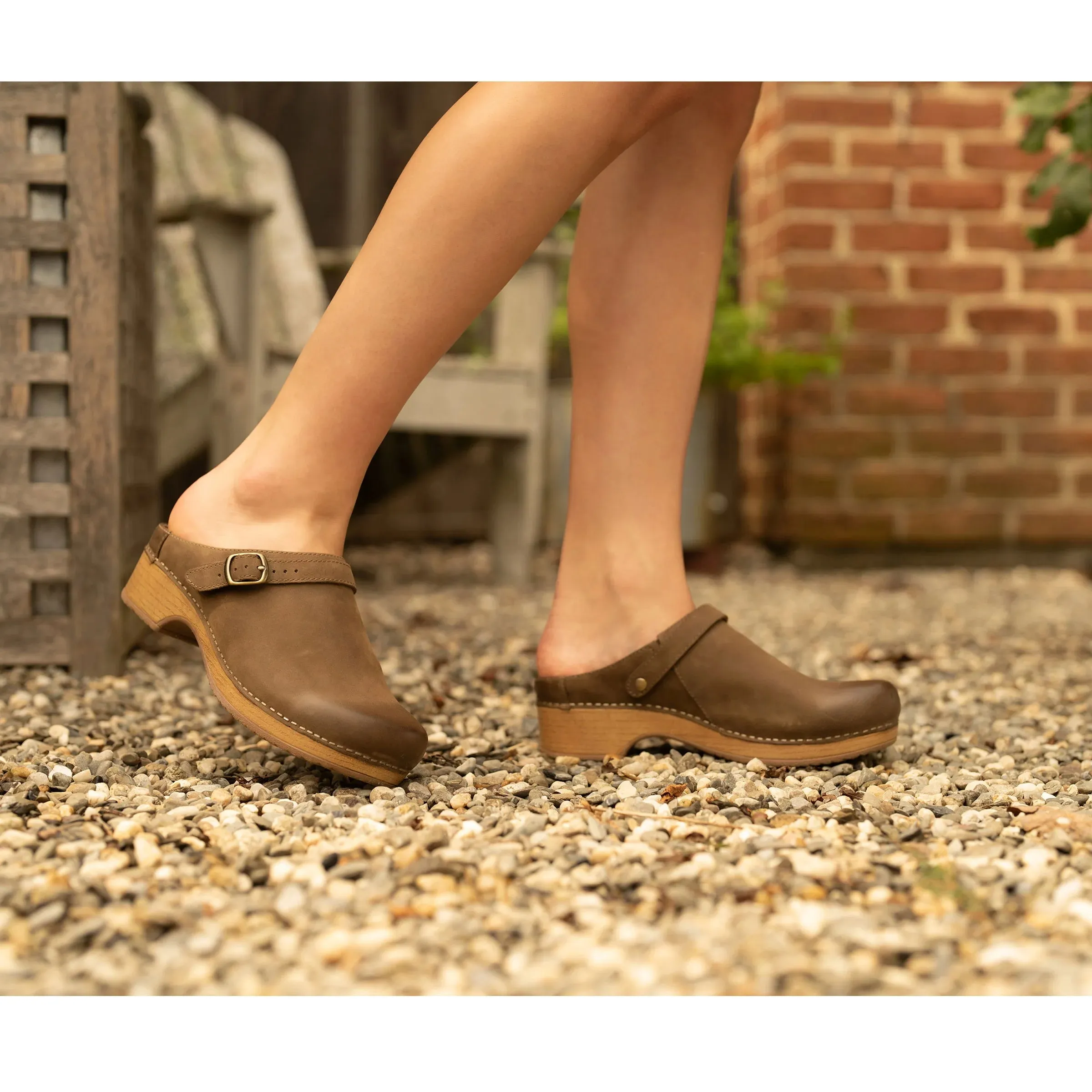 Berry | Burnish Nubuck | Mushroom