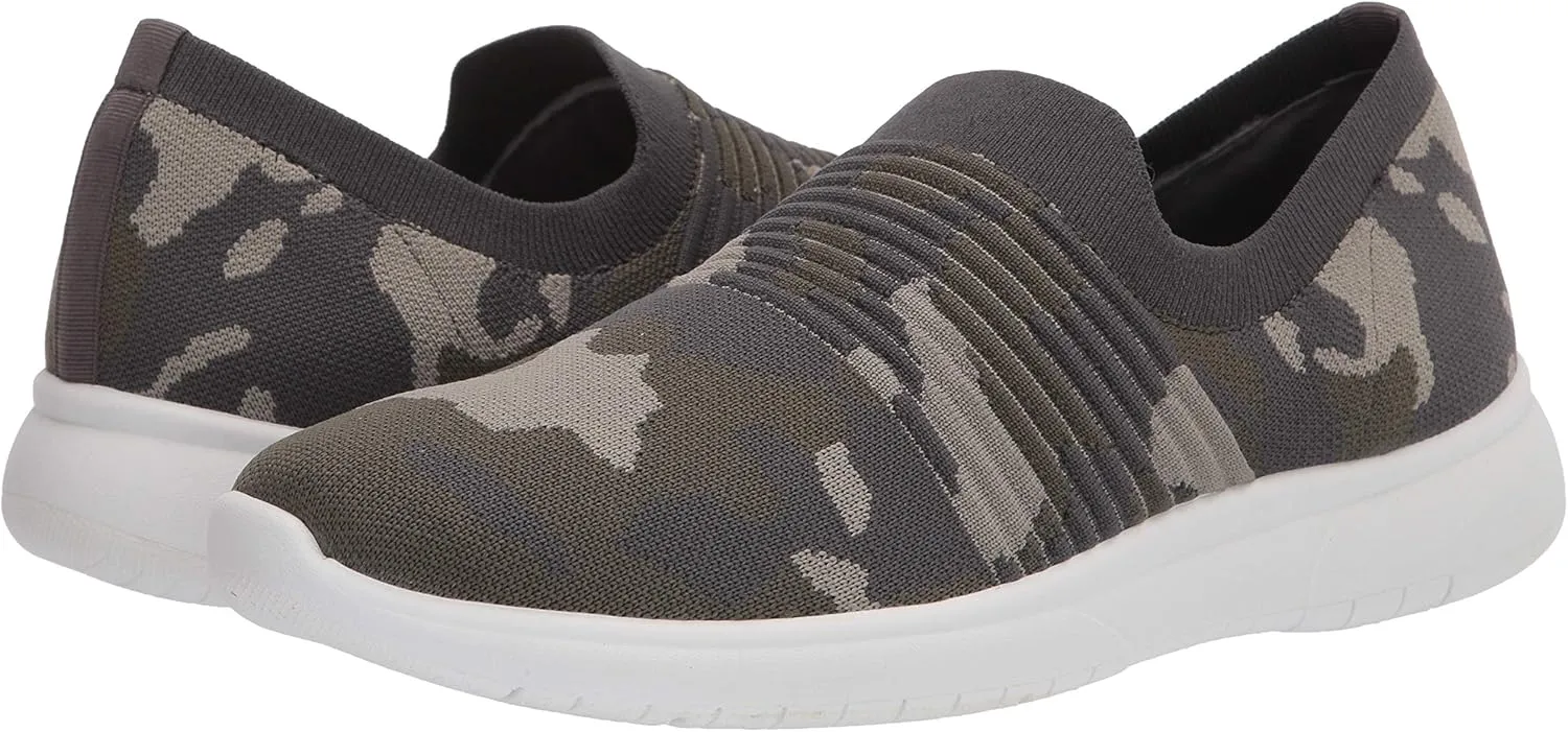 Blondo Women's Waterproof Karen Slip-On Sneaker