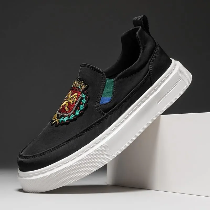 Casual Comfort Men's Slip-On Canvas Shoes - Flexible Design for Natural Movement, Durable for Daily Wear & Tear
