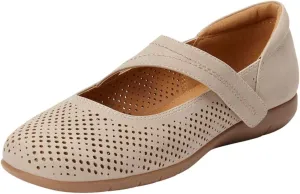 Comfortview Women's The Ezra Flat (Wide Widths Available)