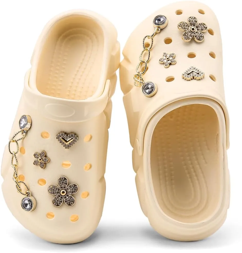 Cute Butterfly-Themed Lightweight Girls' Clogs, Platform Soft Sole Closed Toe EVA Home Garden Clog Shoes, Two-Way Wear Breathable Beach Clogs, Trendy Non-Slip Slip-On Sandals