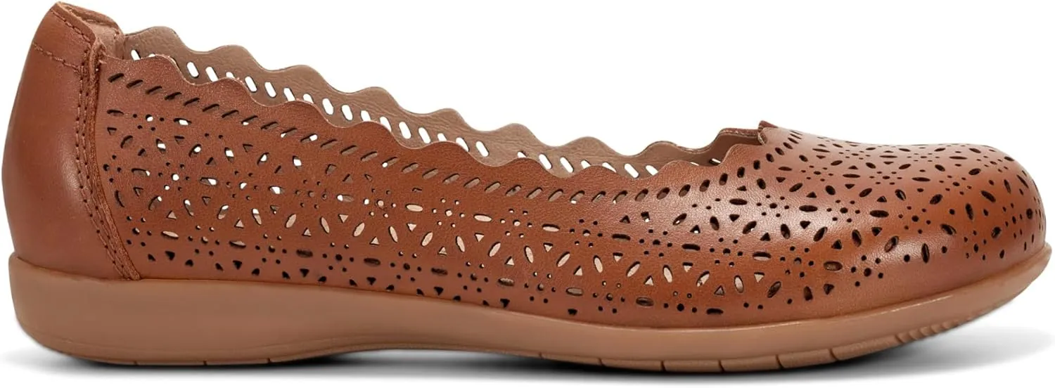 Earth Women's Etbria Ballet Flat