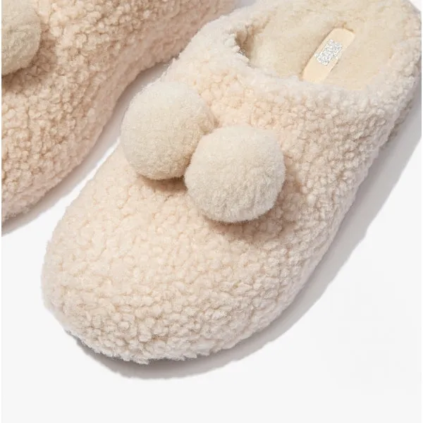 FitFlop SHUV POM POM Womens Shearling Clog Slippers Ivory