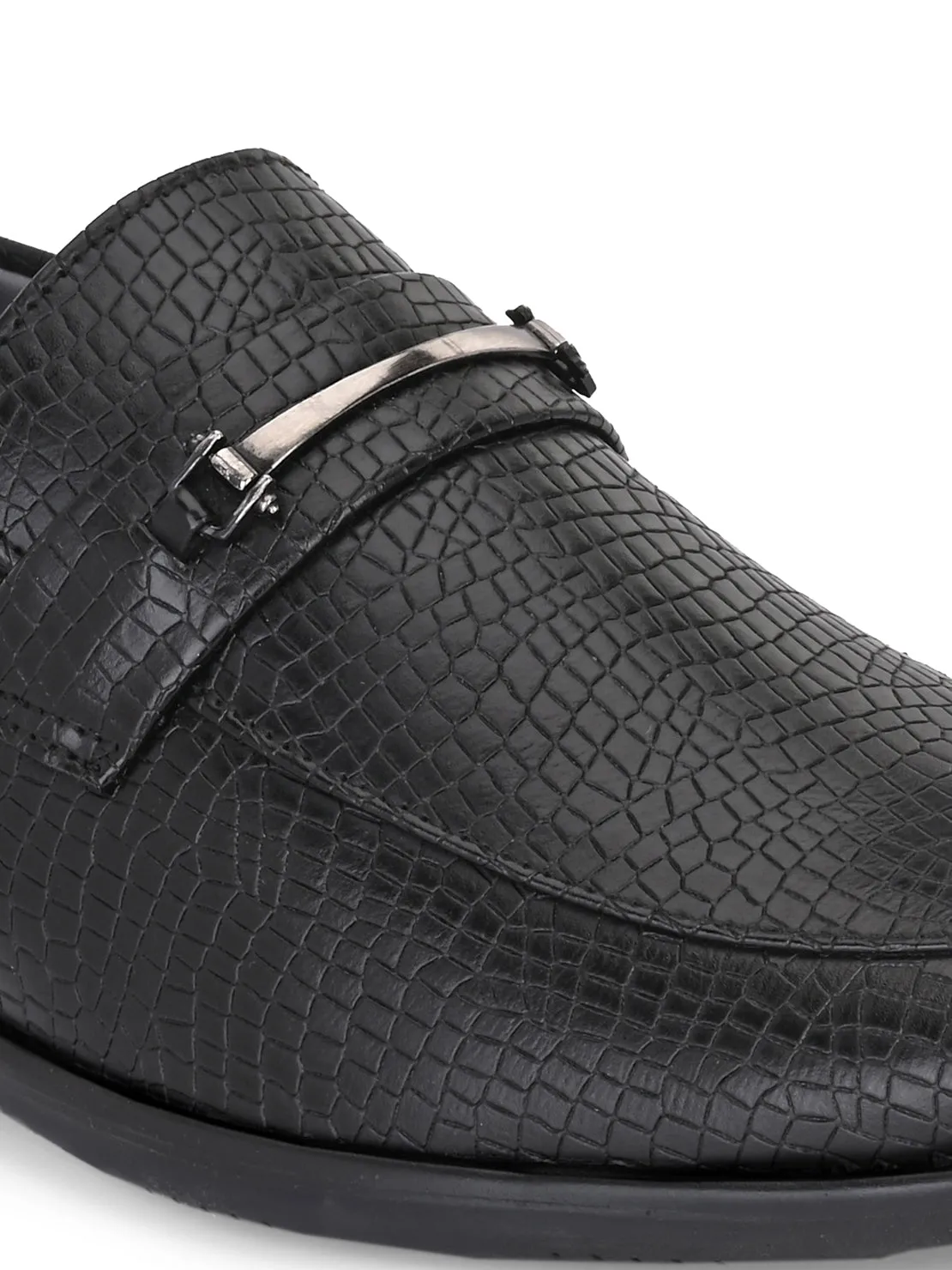 Guava Men's Black Croco Textured Slip On Formal Shoes (GV15JA853)