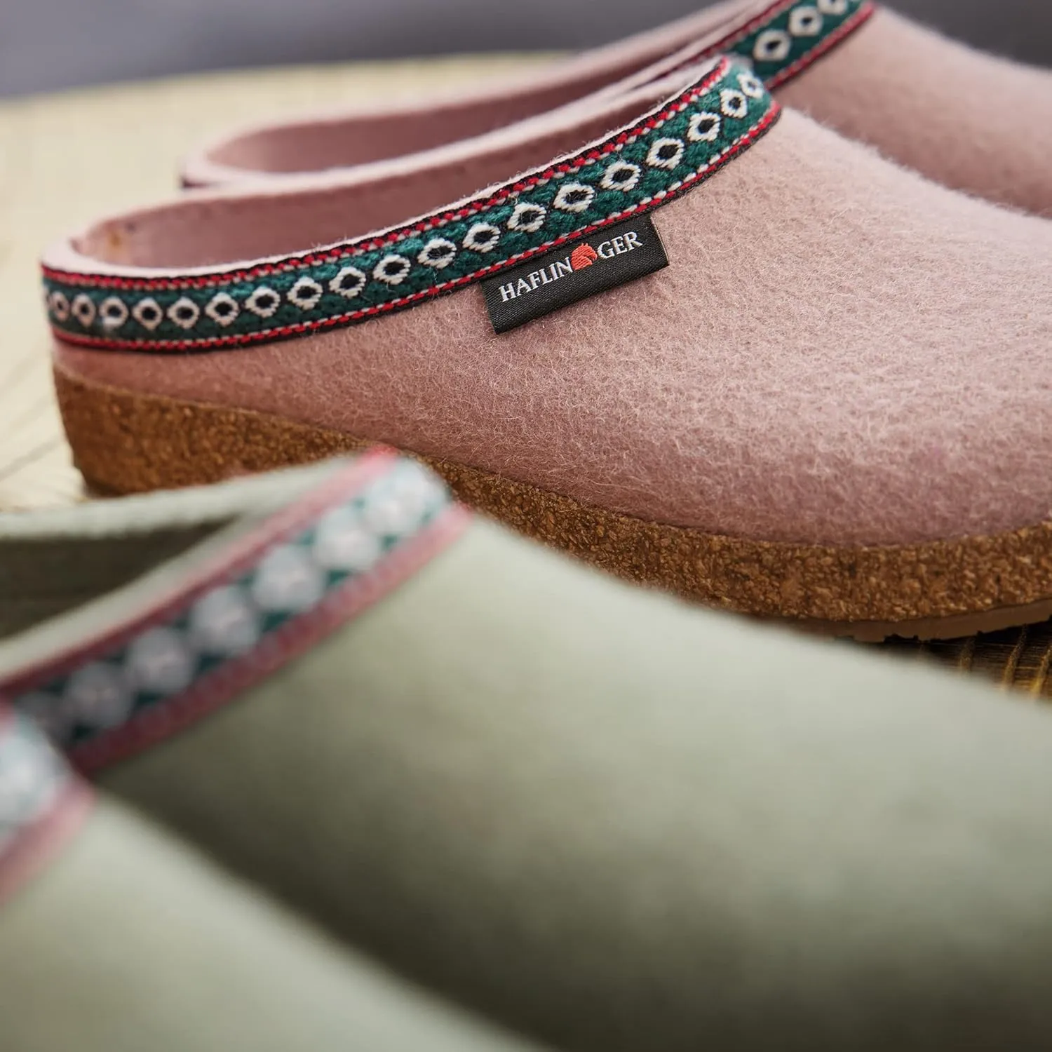 HAFLINGER Unisex-Adult House Shoes Mule