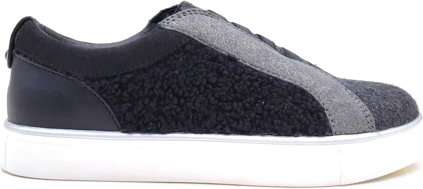 Kenneth Cole REACTION Women's Bonnie Cozy Sneaker