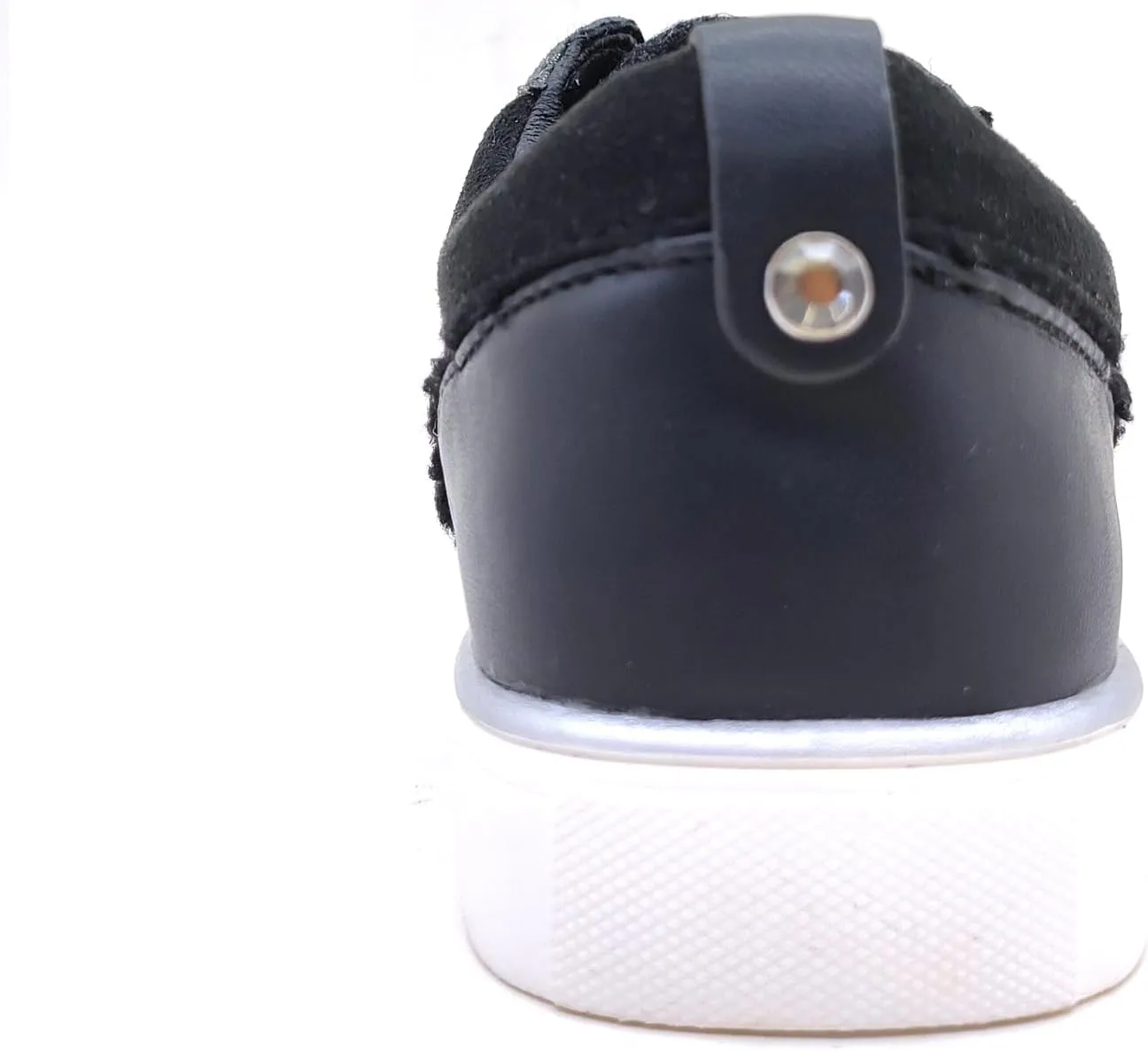 Kenneth Cole REACTION Women's Bonnie Cozy Sneaker