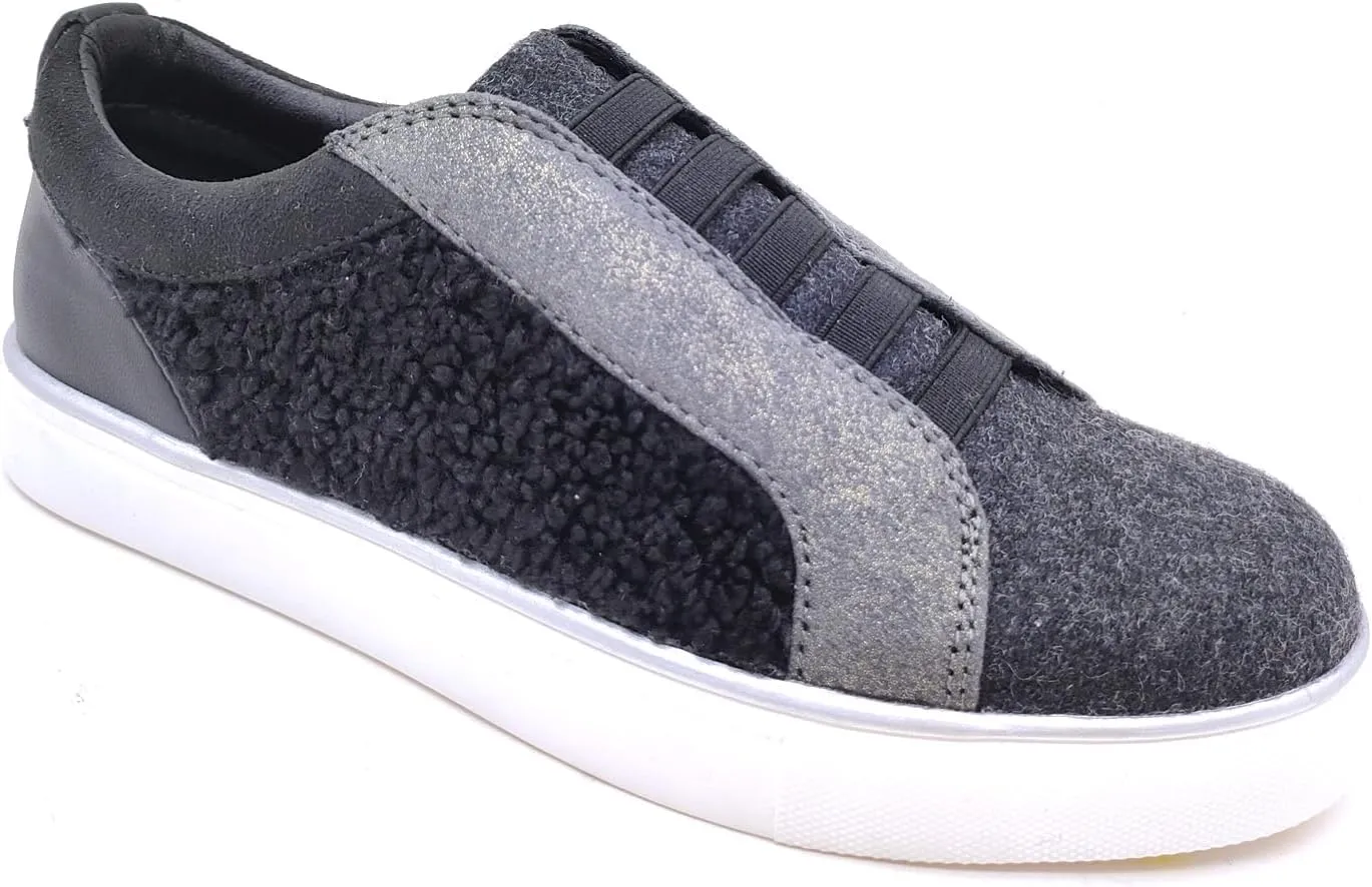 Kenneth Cole REACTION Women's Bonnie Cozy Sneaker