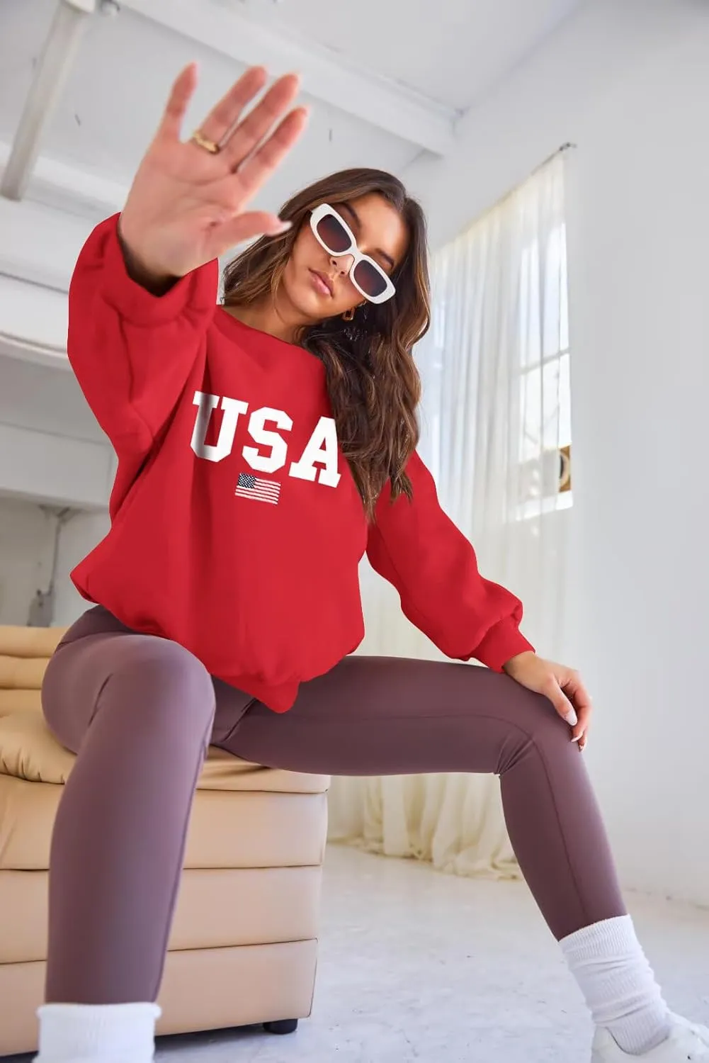 Lacozy Womens USA Graphic Sweatshirts American flag Crewneck Long Sleeve Sweater Loose Fleece Tops Fall Winter Clothes