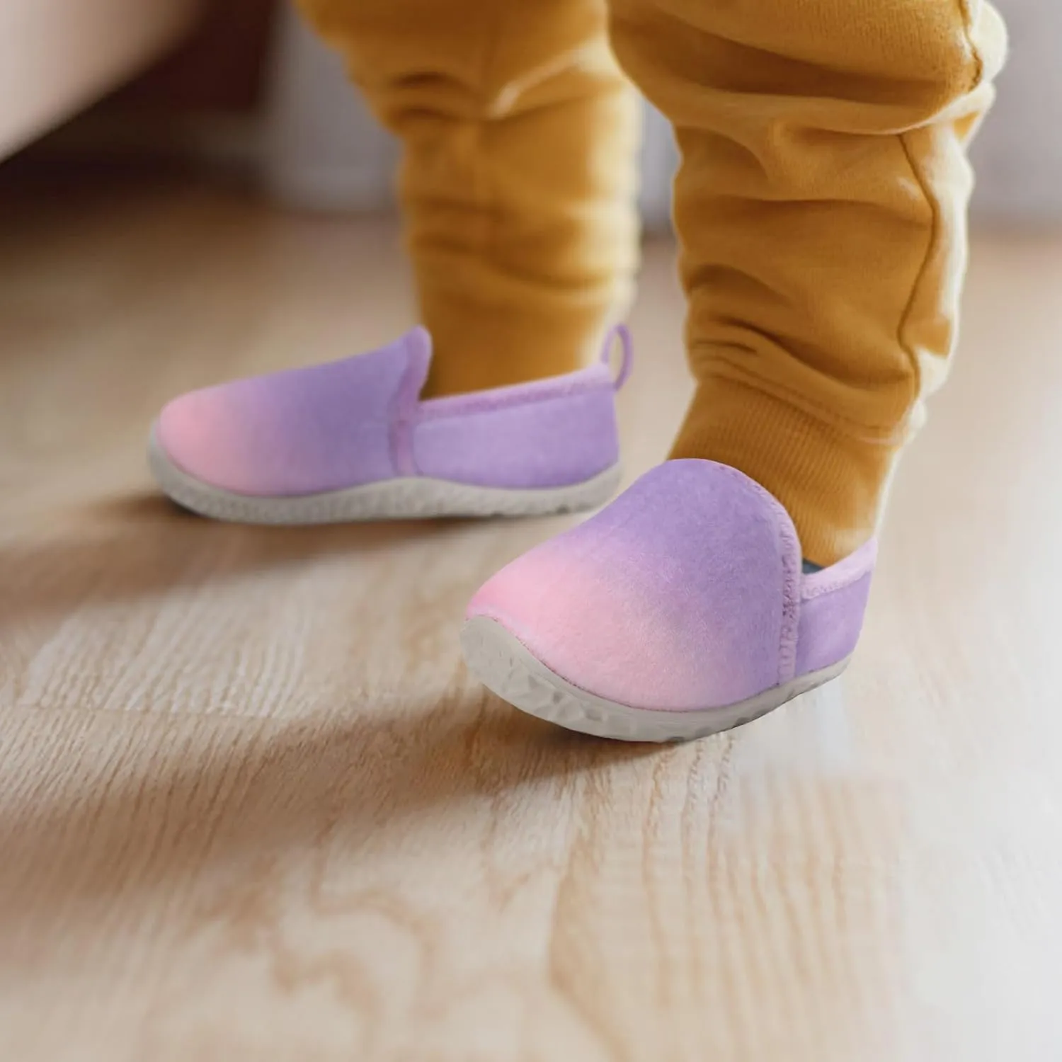 Lefflow Toddler Slippers Boys Girls House Shoes Slip on Baby Sock Shoes Lightweight Outdoor Walking Shoes