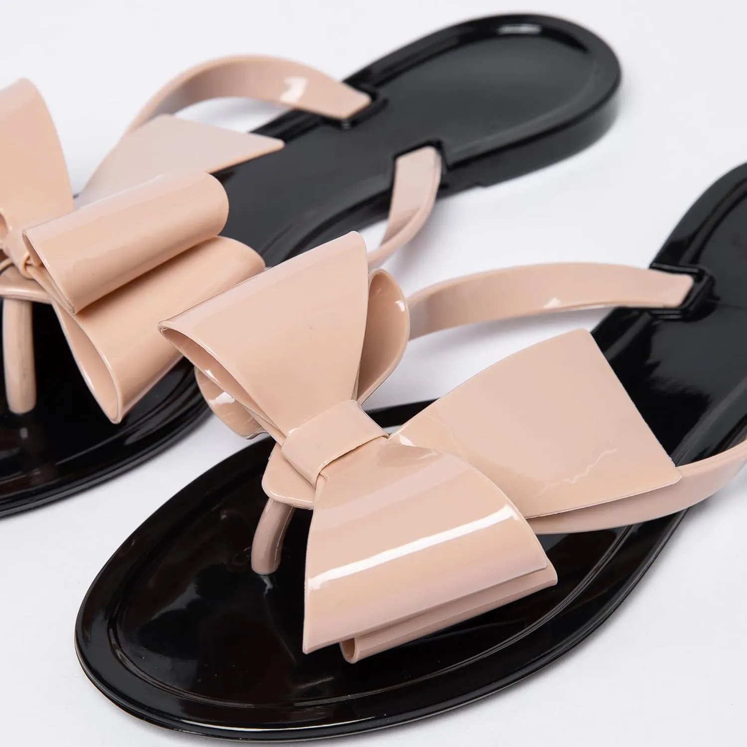 Mtzyoa Women Flip-Flops Flat Sandals Jelly Bow Beach Flat Rivets Rain Cute Dressy Summer Sandals