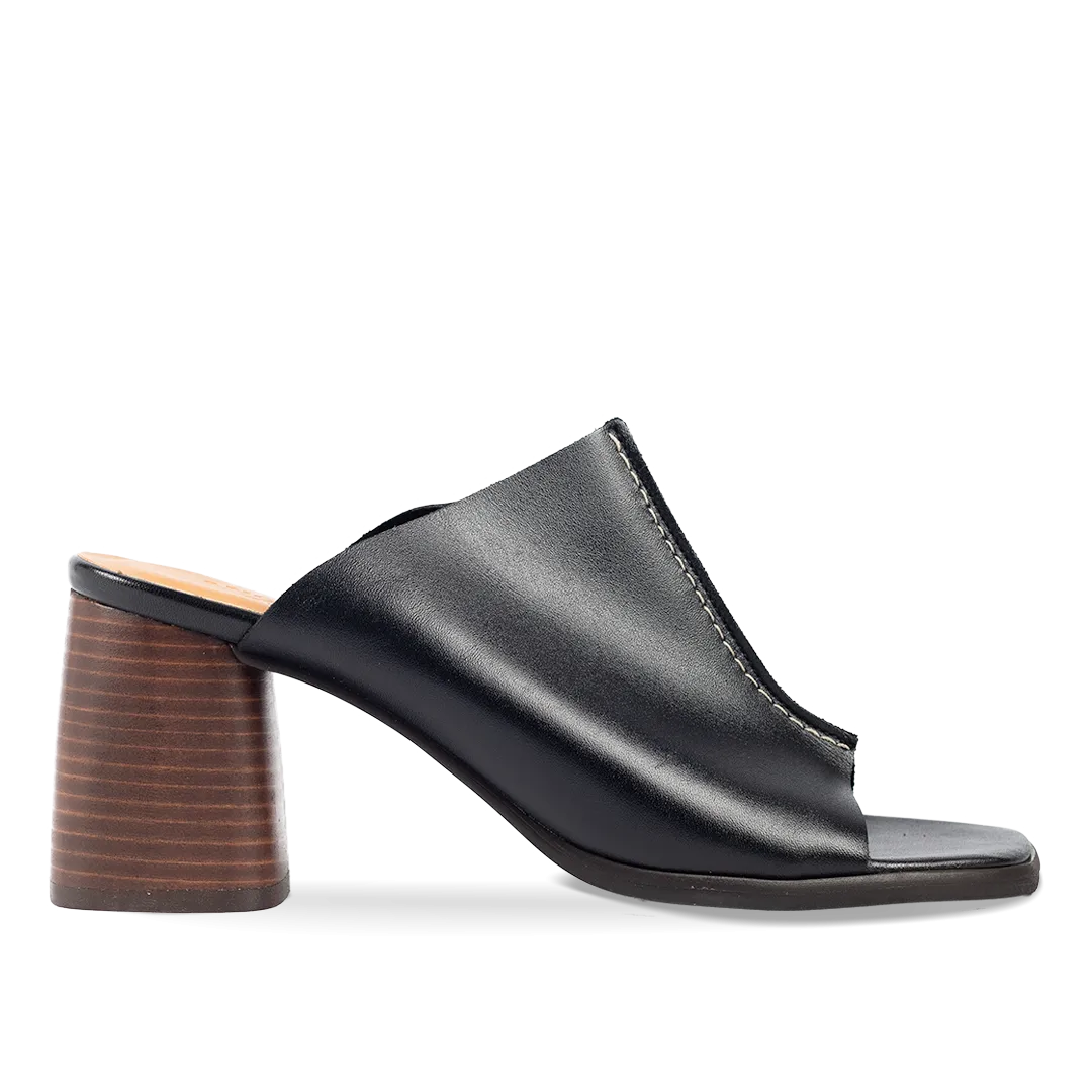 Mule with sculptural heel