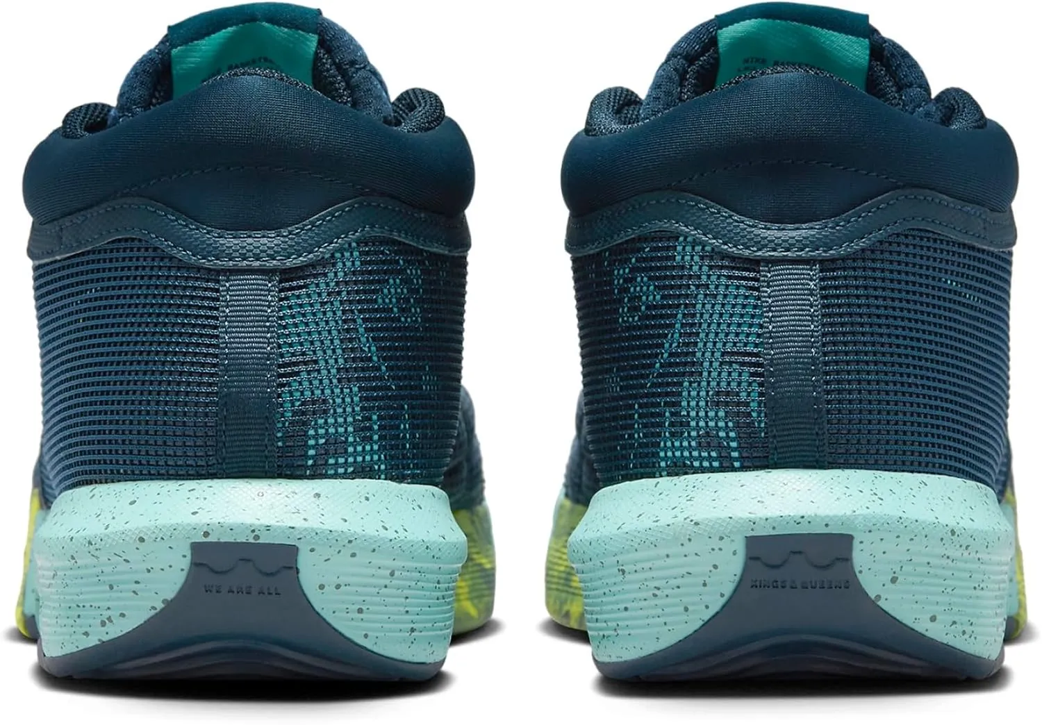 Nike Men's Basketball Shoe
