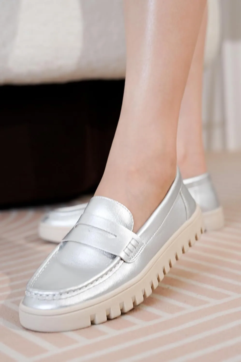 Project Cloud Genuine Leather Loafers for Women – Women's Fashion Sneakers, Non-Slip Work Shoes with Memory Foam Insole – Lightweight & Flexible Womens Loafers (Filide1)