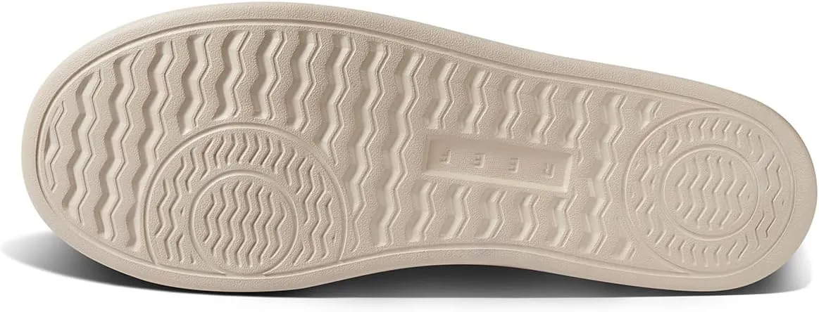 REEF Swellsole Navigator Men's Shoe, Lightweight & Breathable, Memory Foam Footbed
