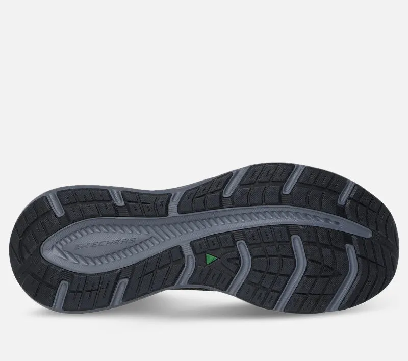 Relaxed Fit: Slip-ins: Edgeride - Commissioner