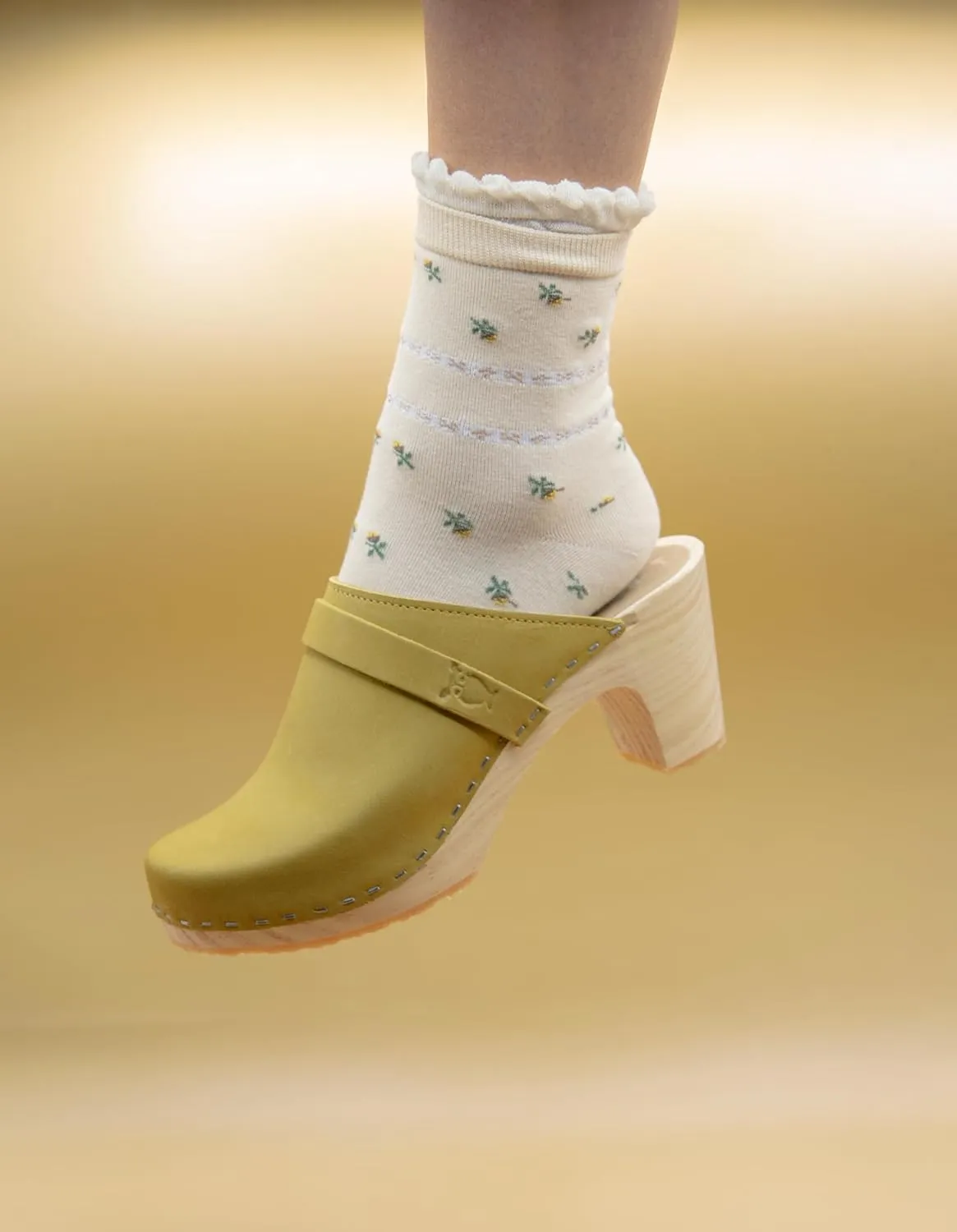 Sandgrens Handmade Swedish Wood Clogs for Women, High Rise Mule | Maya