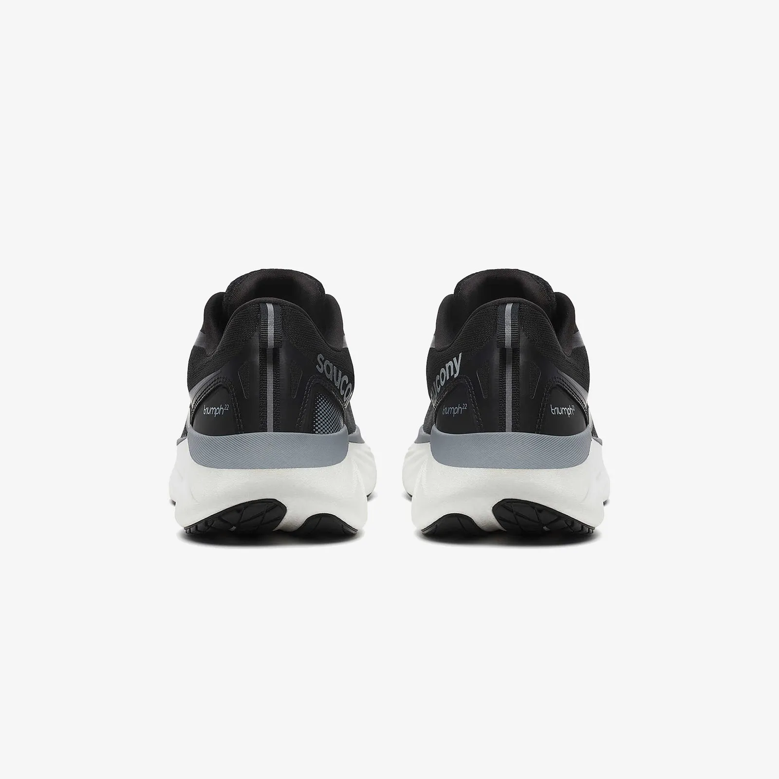 Saucony Triumph 22 "Black/White"