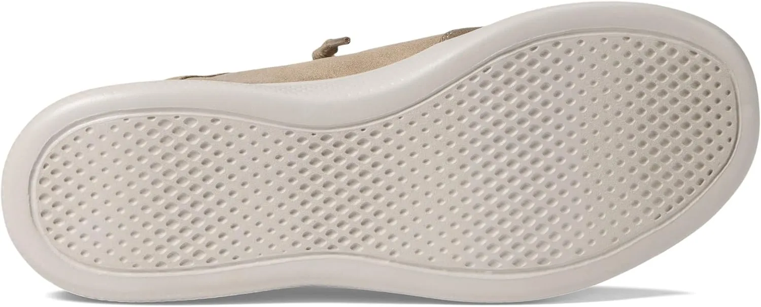 Skechers Women's Slip-ins: Bobs Skip B Cute Cozy Sneaker