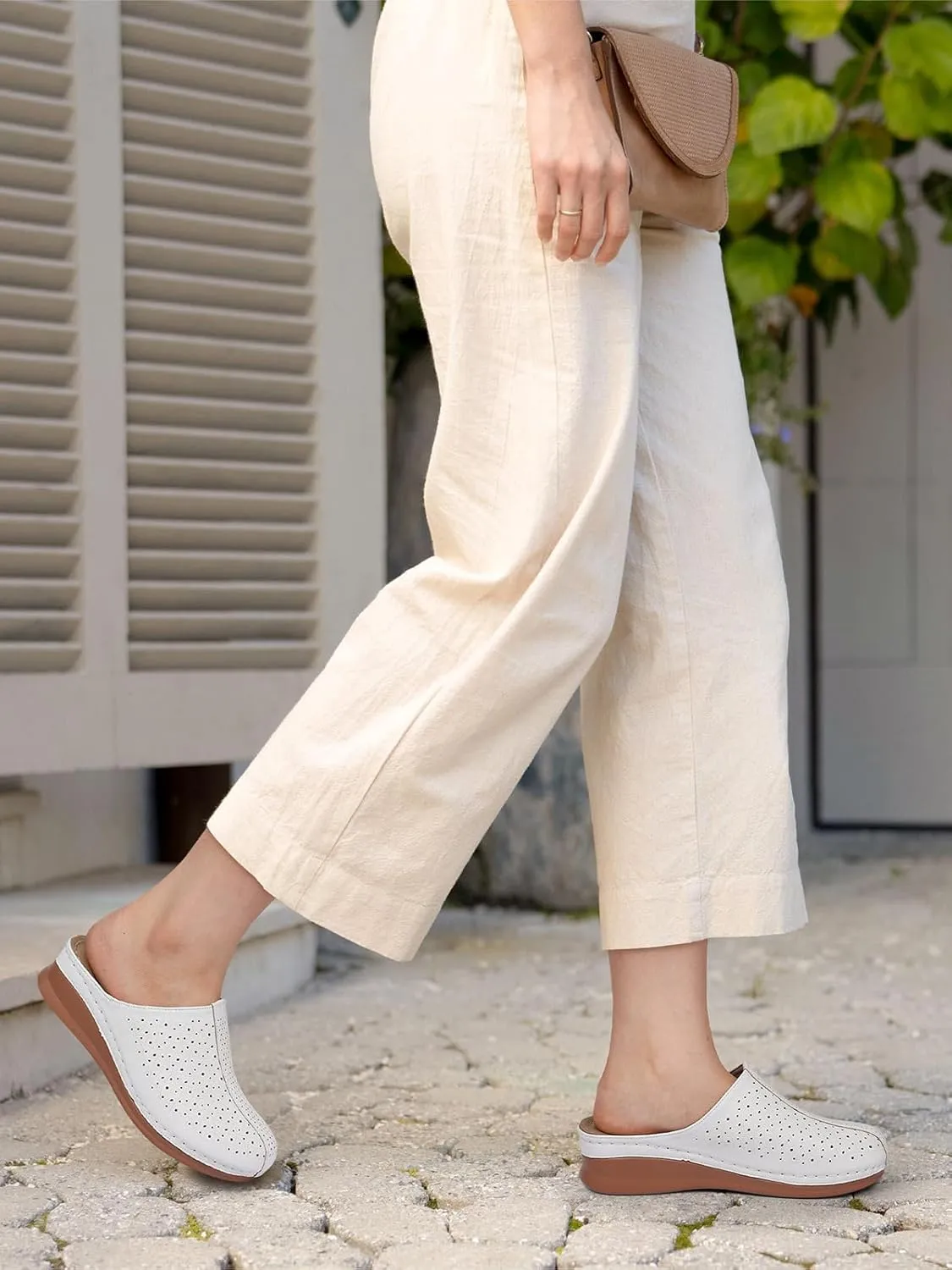 TEMOFON Clogs for Women Mules Slip on: Closed Toe Sandals, Summer Shoes Dressy, Comfortable Walking Wedge Clogs