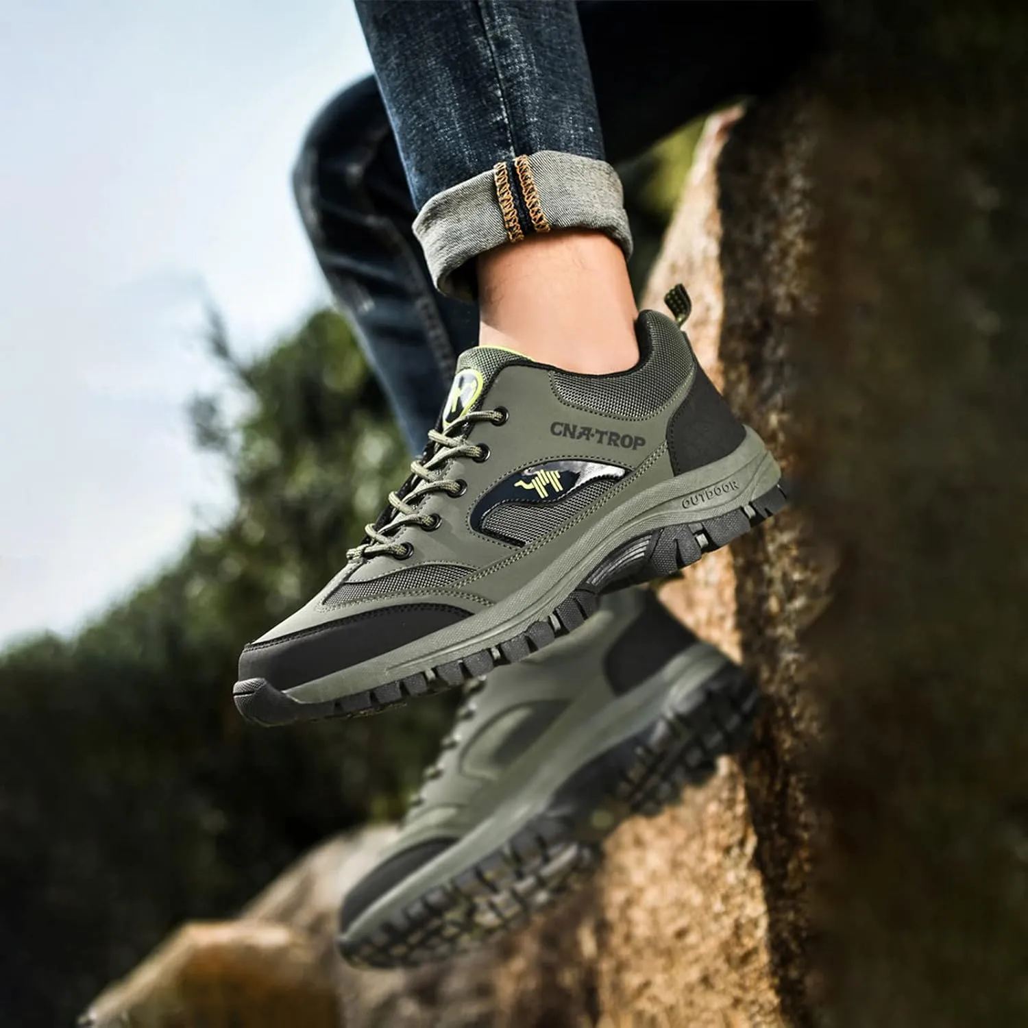 UGOSELEC Men's Low Top Outdoor Walking Hiking Shoes Trekking Sneakers,Comfort Breathable Non-Slip Arch Support Leather Trails Shoes