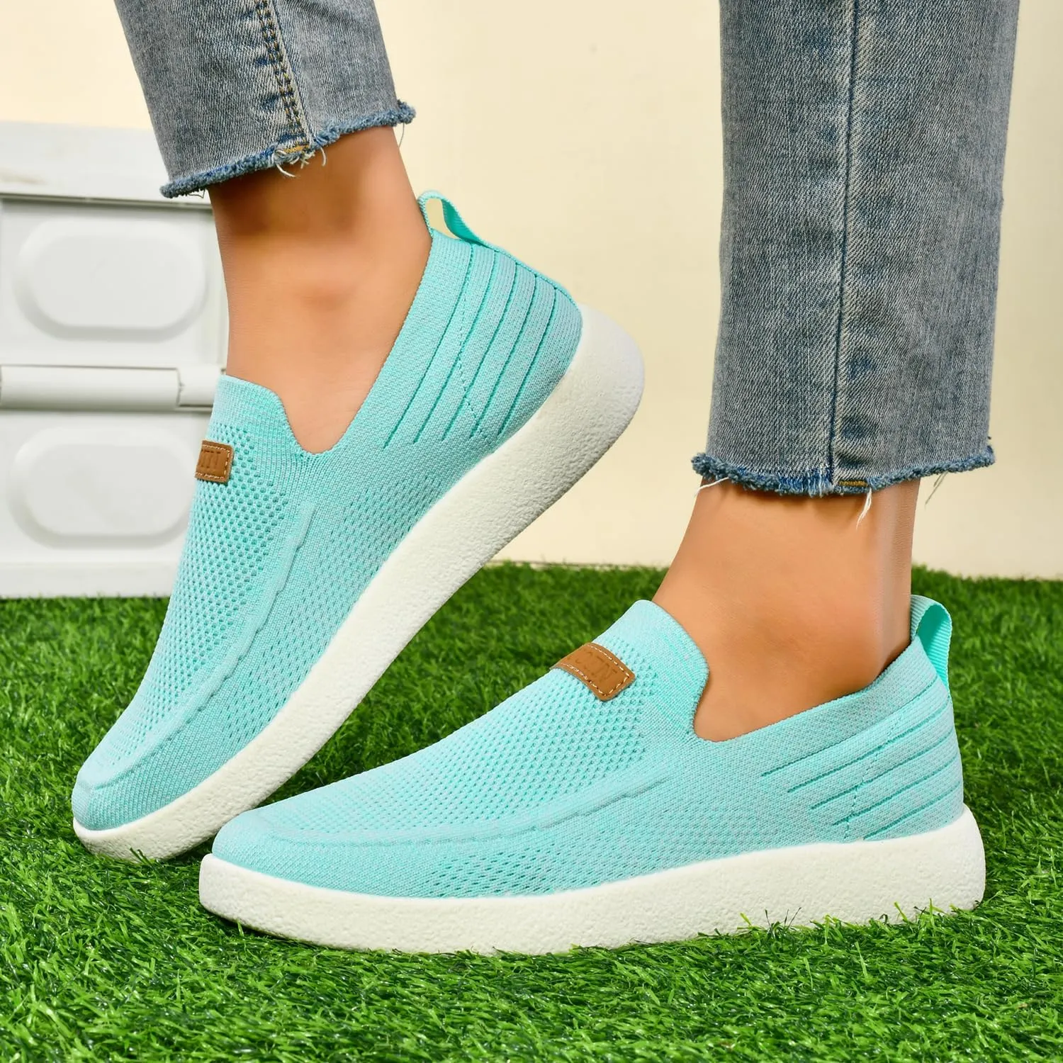 Women's Slip Ons Lightweight Comfortable Loafers for Women Casual Deck Shoes Breathable Outdoor Walking Shoes