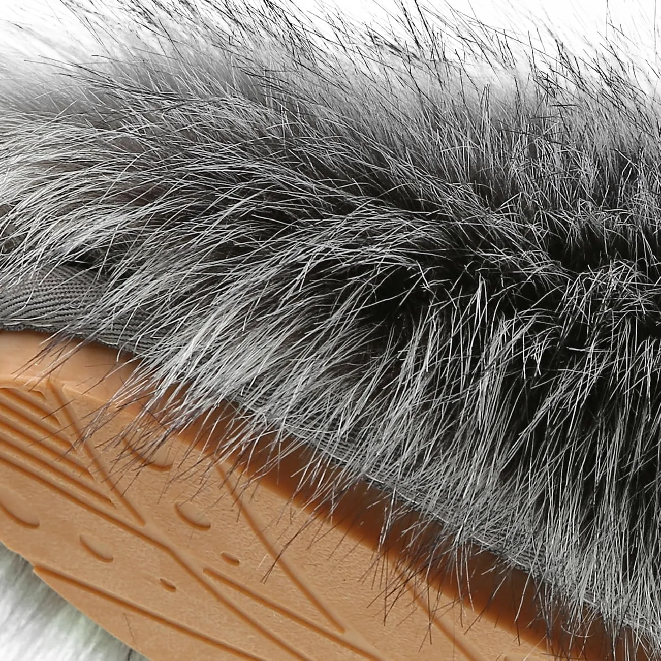 YESBOR Women's Faux Fur Fluffy Fuzzy Slippers Closed Toe Warm Winter House Slides Shoes